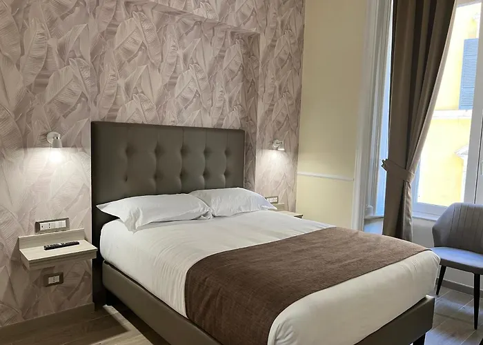 Le Petit Hotel