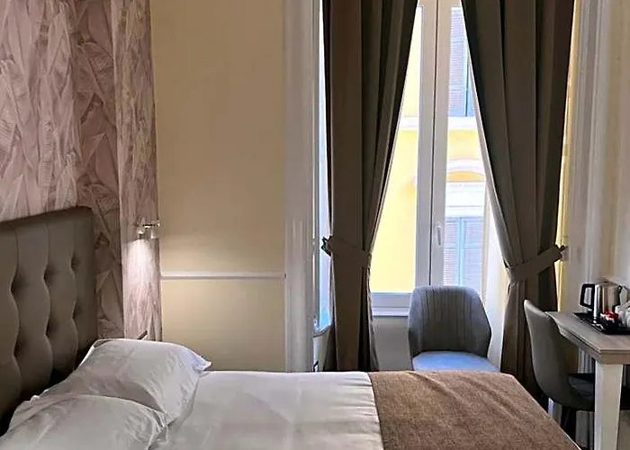 Hotel Le Petit 3*