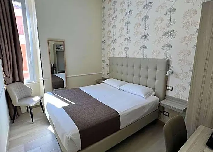 Le Petit Hotel 3*