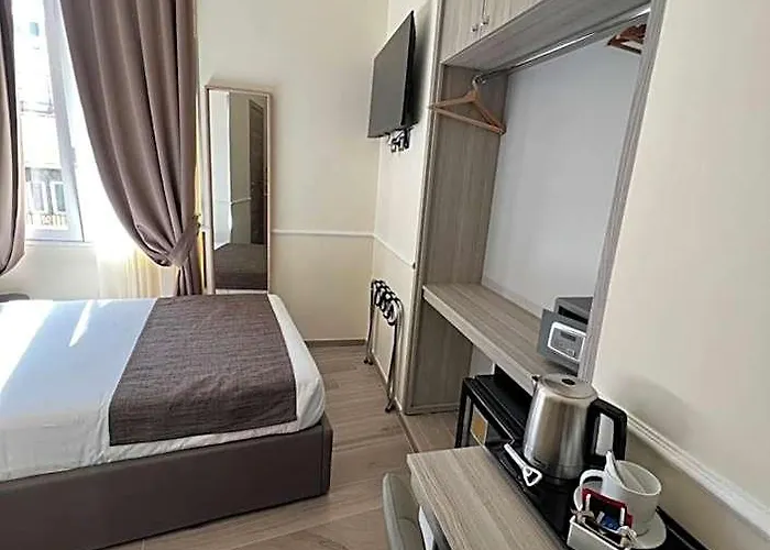 Hotel Le Petit Roma